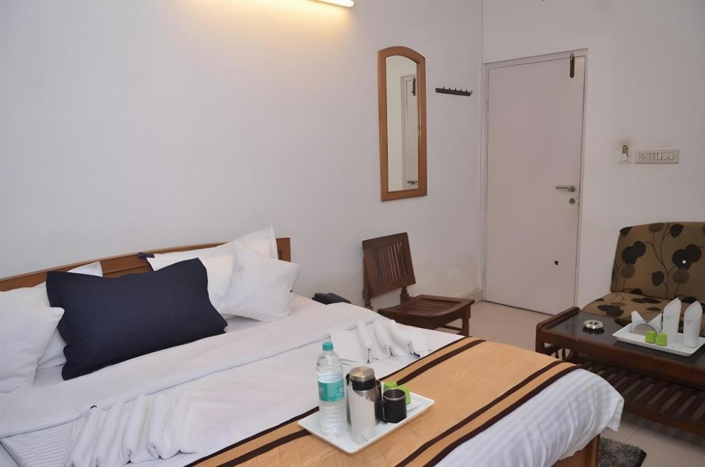Room image 2